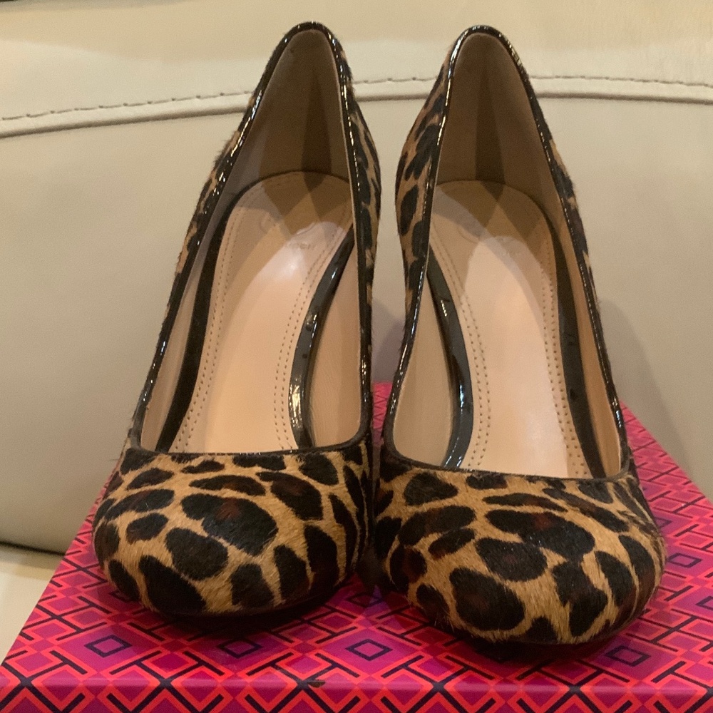 Tory Burch Wedge-Size 9 Wedge-Astoria, Never worn - Picture 3 of 9